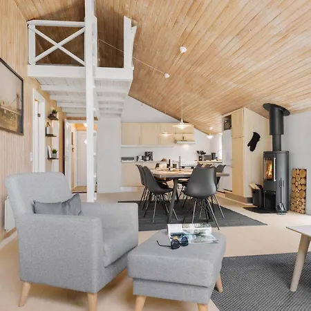 Feriehus Dyrevennlig Hjem I Med Badstue *