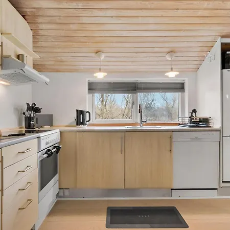 Cozy In With Wifi Holiday home